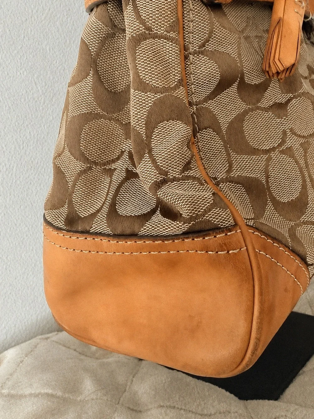 Vintage Y2K Coach Hamptons 8K07 Signature Jacquard Carryall Tote Tan Leather